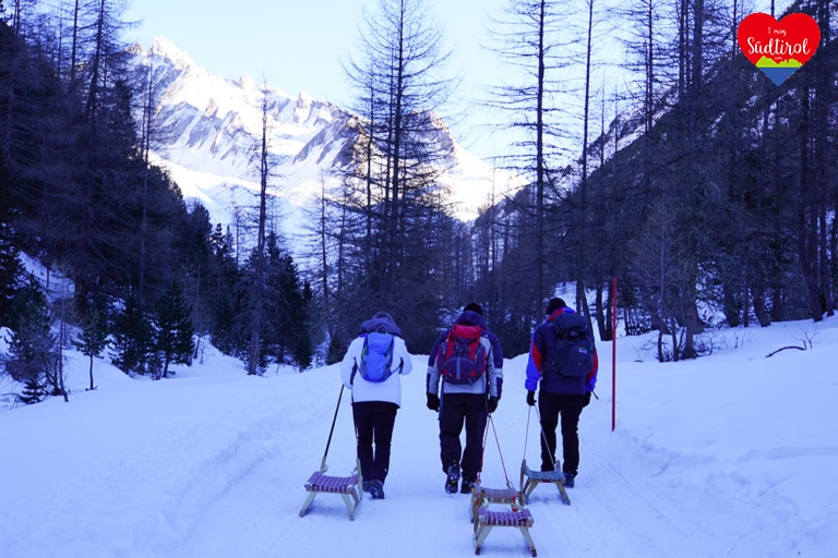 Winterwanderung-Knuttn-Alm-Rein-in-Taufers08-(3)