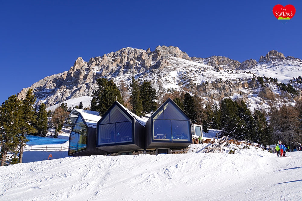 Winterwanderung-Obereggen-Berghuette-Oberholz08