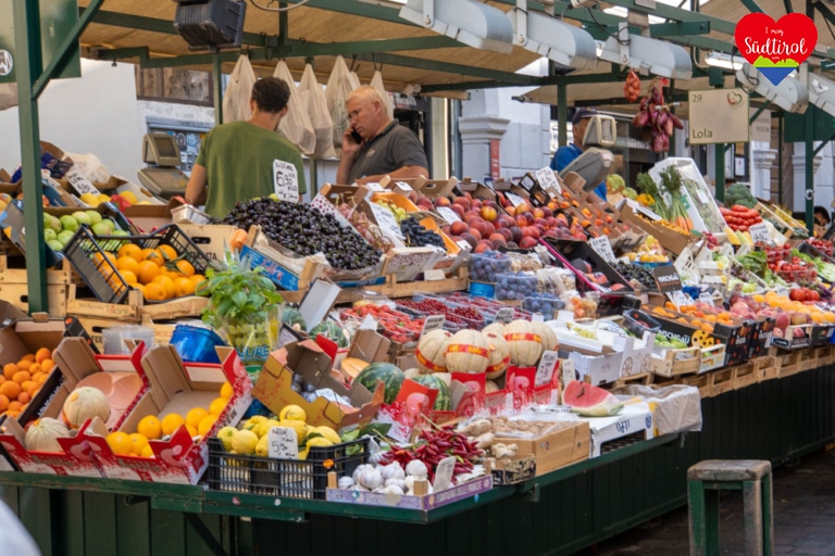 bozen-obstmarkt