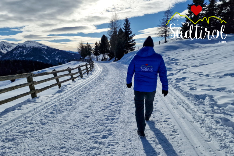 Rodenecker Alm Winter Wanderung Rastnerhuette I Mog Suedtirol380